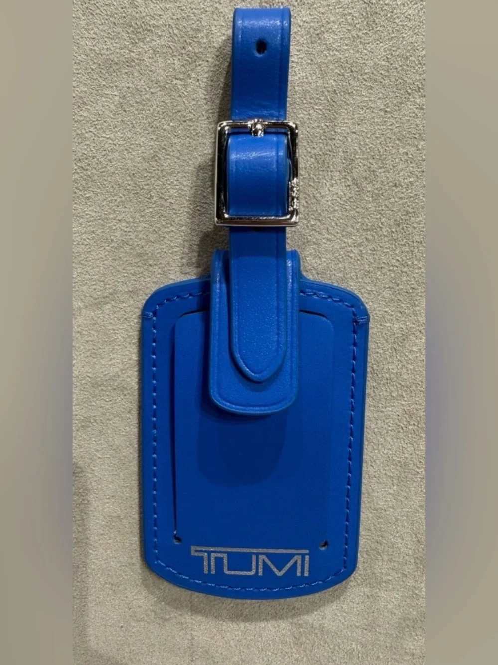 NEW Tumi 3.625” x 2.25” Leather Luggage Name Tag w/ Buckle - GLACIER BLUE